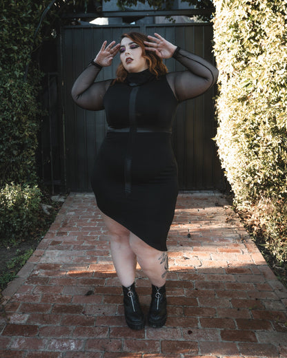 Covenant Dress by The Pretty Cult