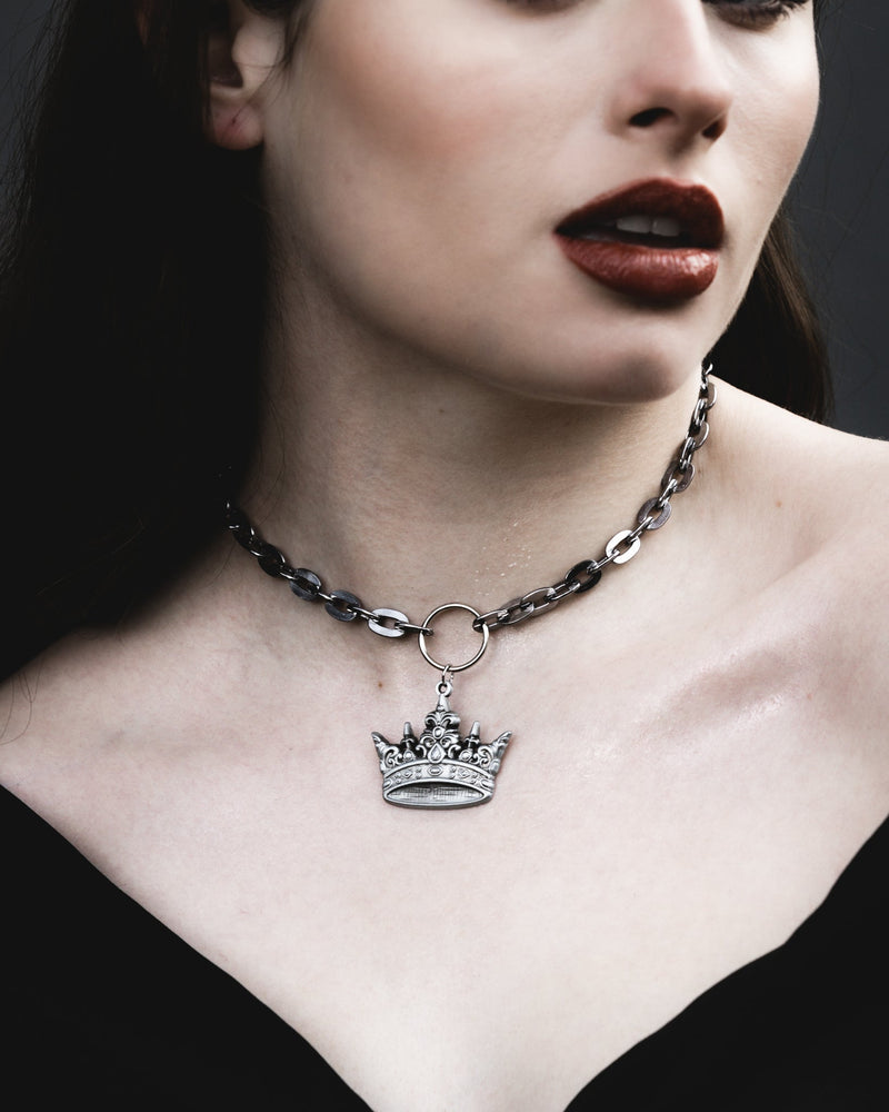 The Summoning Choker by The Pretty Cult