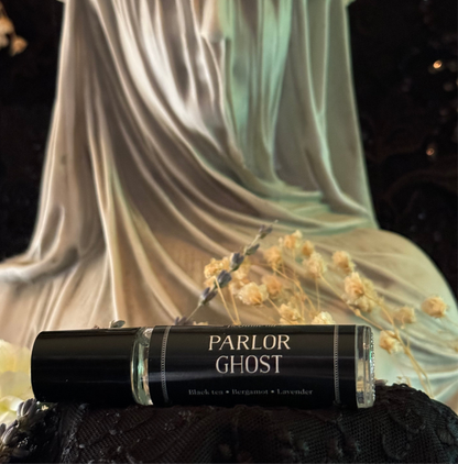 Parlor Ghost (bergamot, black tea, lavender) by Seance