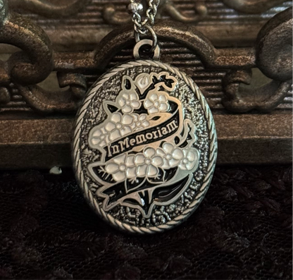 In Memoriam necklace by Seance