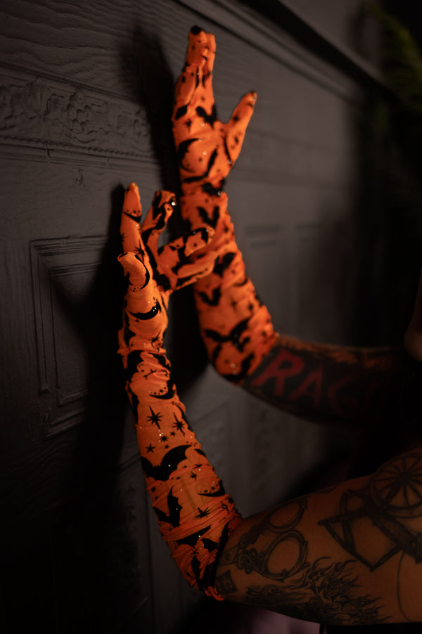 Queen of Halloween Flocked Mesh Gloves