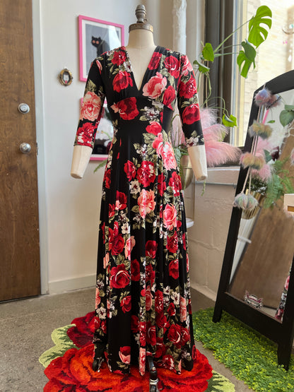 Raquel 3/4 Sleeve Maxi Dress in Red Rose Print Raquel 3/4 Sleeve Maxi Dress in Red Rose Print