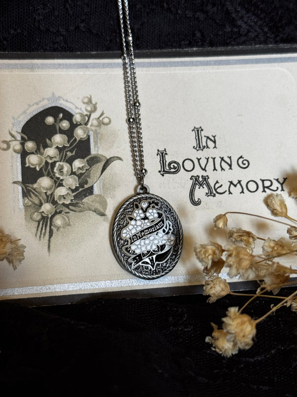 In Memoriam necklace by Seance