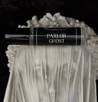 Parlor Ghost (bergamot, black tea, lavender) by Seance