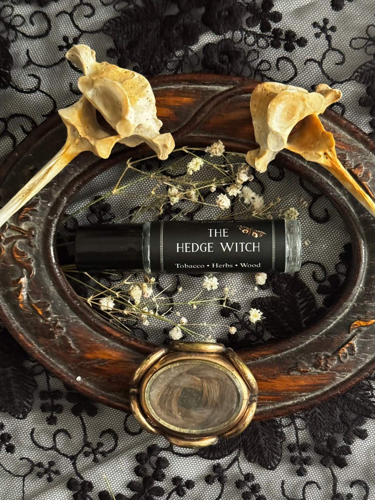 The Hedge Witch- (sweet tobacco & herbs) by Seance