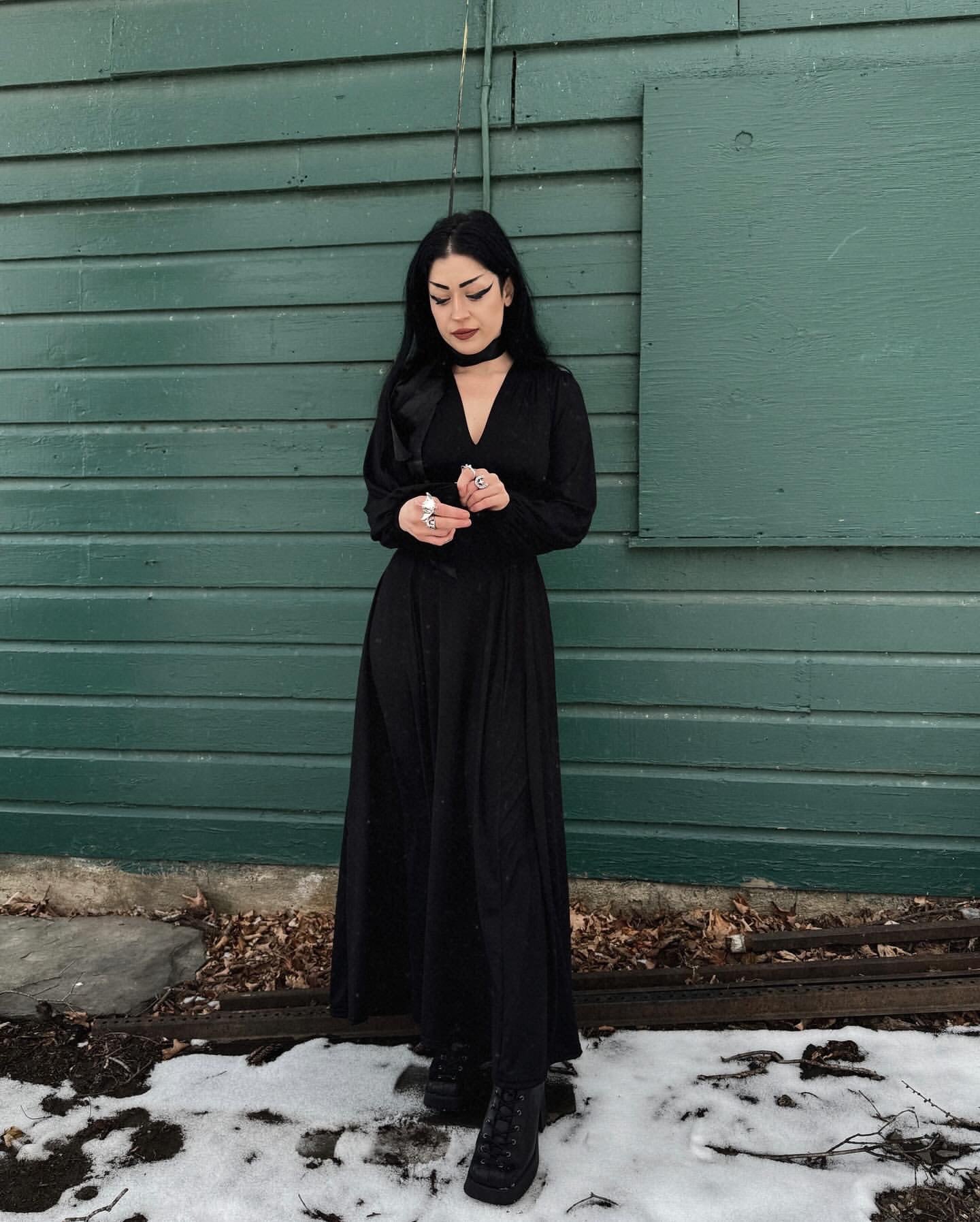 Raquel Maxi Dress with Bishop Sleeves in Jet Black, 5XL