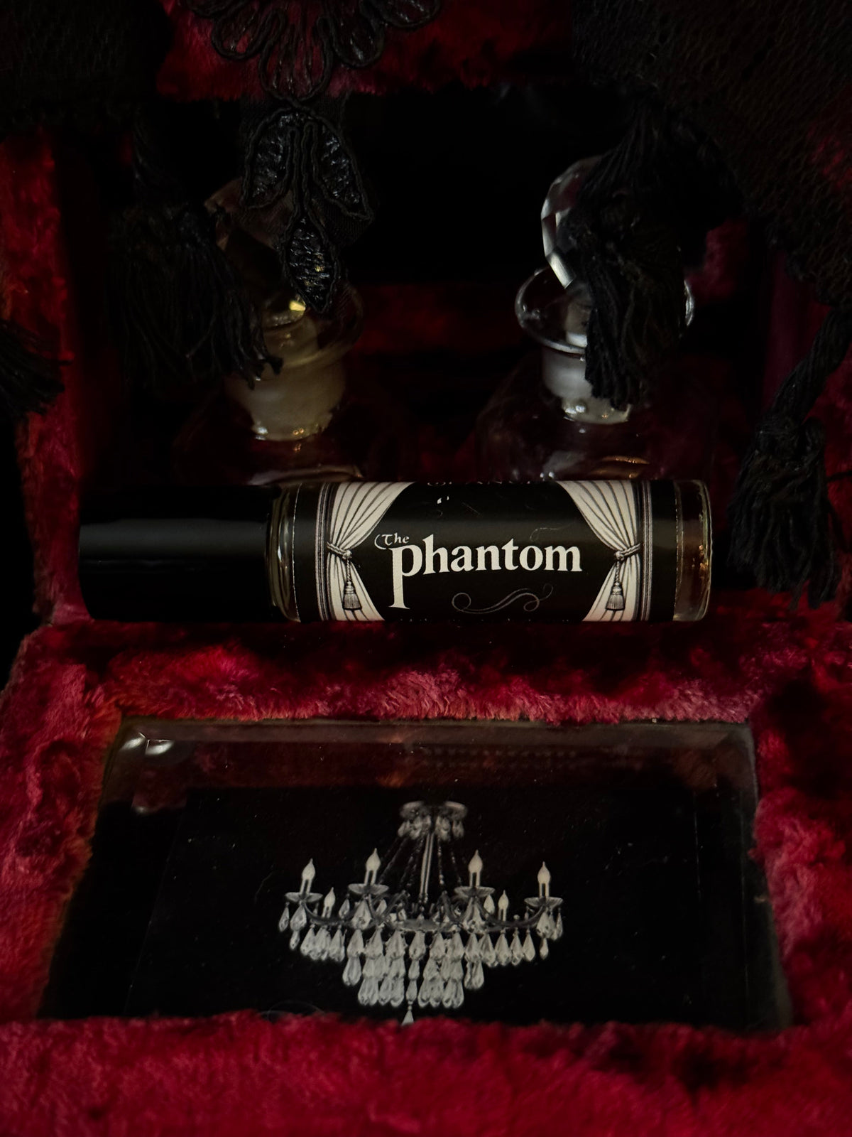 The Phantom- (rose, sandalwood, bourbon, velvet seats) by Seance