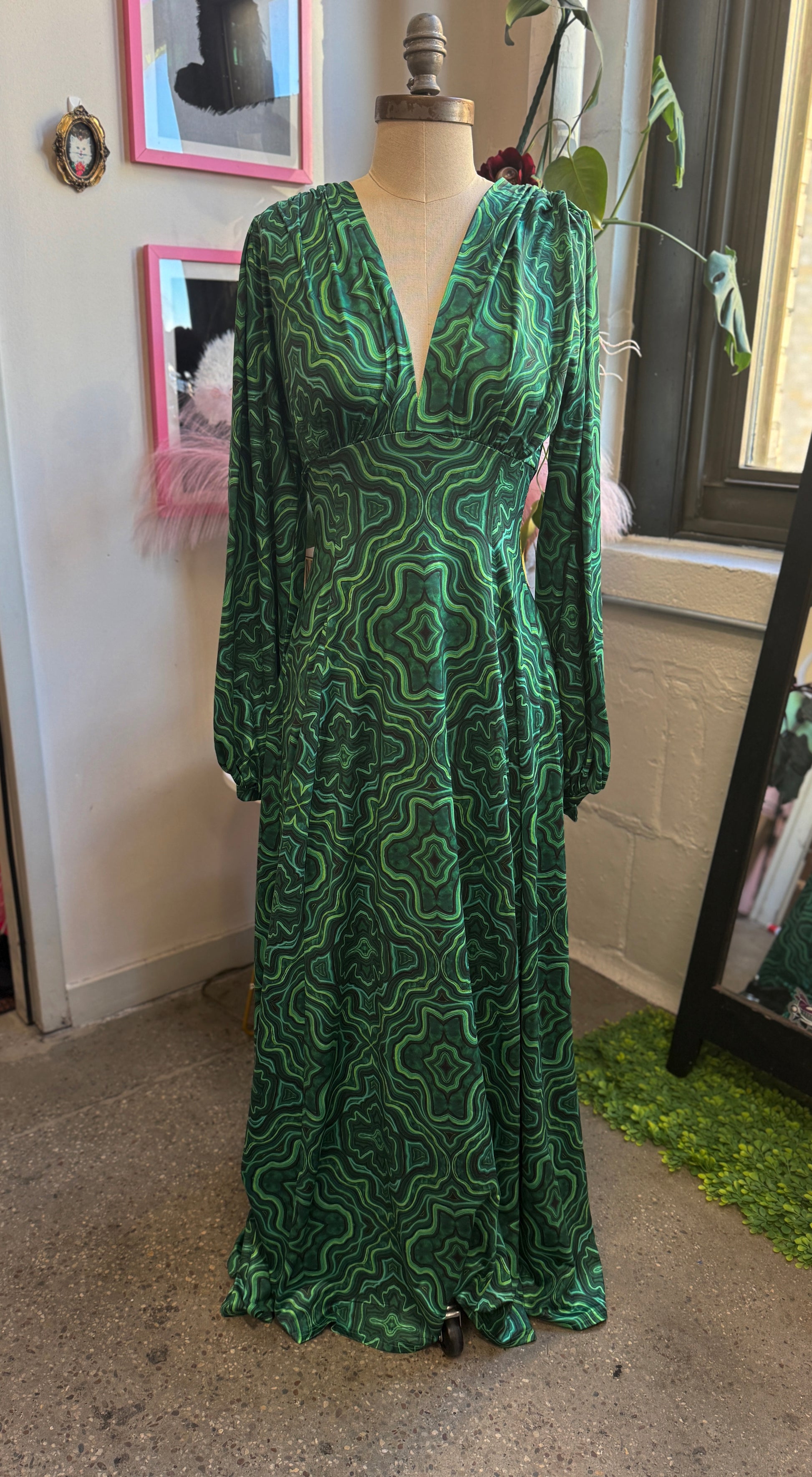 *PRE ORDER* Raquel Maxi Dress with Bishop Sleeves in Malachite Kaleidoscope Print 3XL *PRE ORDER* Raquel Maxi Dress with Bishop Sleeves in Malachite Kaleidoscope Print 3XL