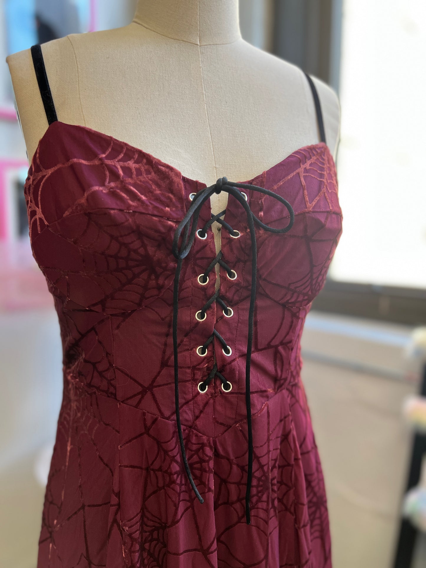 Willow Mini Dress in Burgundy Spiderweb