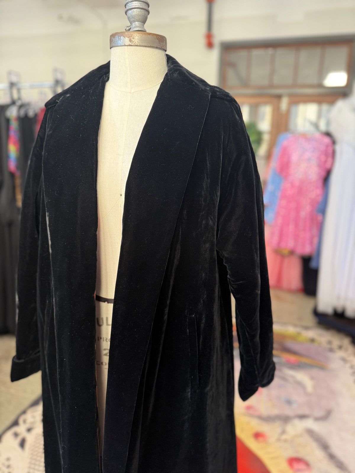 Vintage Velvet Opera Coat M/L/XL
