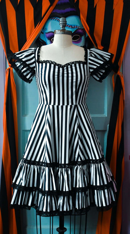 Adelaide Dress in Sandworm Stripes