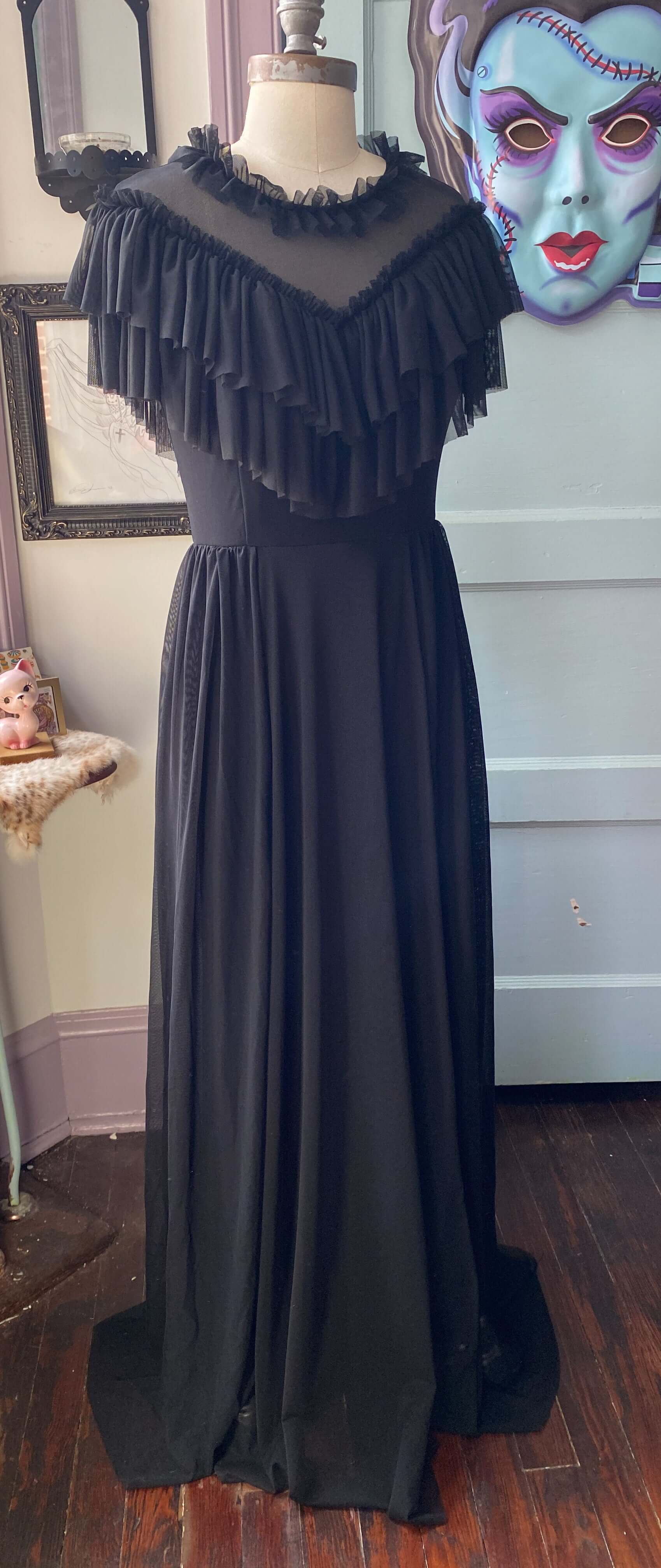 *Pre Order* Mina Dress in Black 2X *Pre Order* Mina Dress in Black 2X